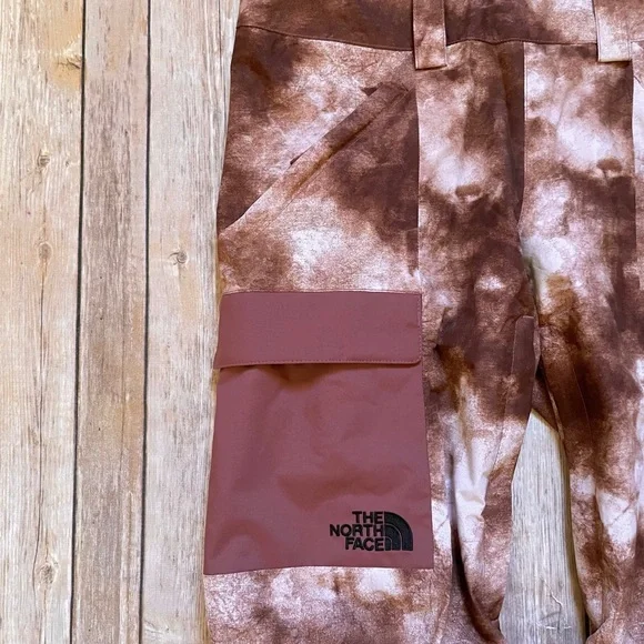 The North Face Women’s Freedom Bib Winter Ski Waterproof Pants - Picture 4 of 15